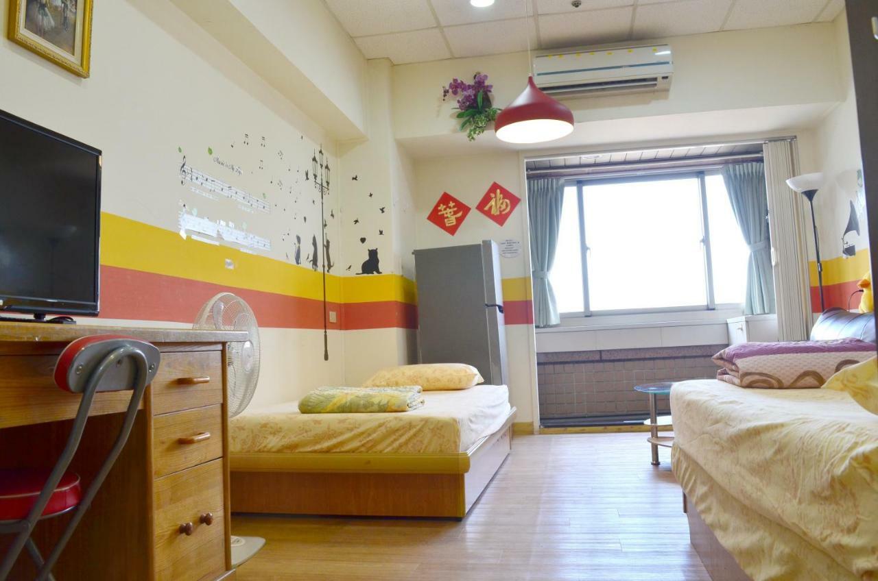 Holo Hostel Taipei Extérieur photo